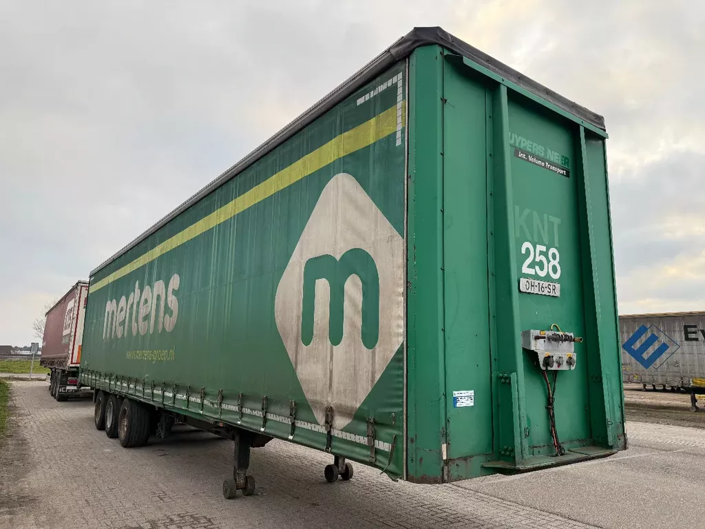 Van Hool 2005 Van Hool mega schuifzeiler met liftas &amp; kooiaap aansluiting