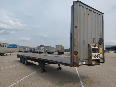 Krone 12x 2015 MEGA P400 HUCKEPACK FLAT + 2 x Stacks van 2x 2015 MEGA P400 HUCKEPACK